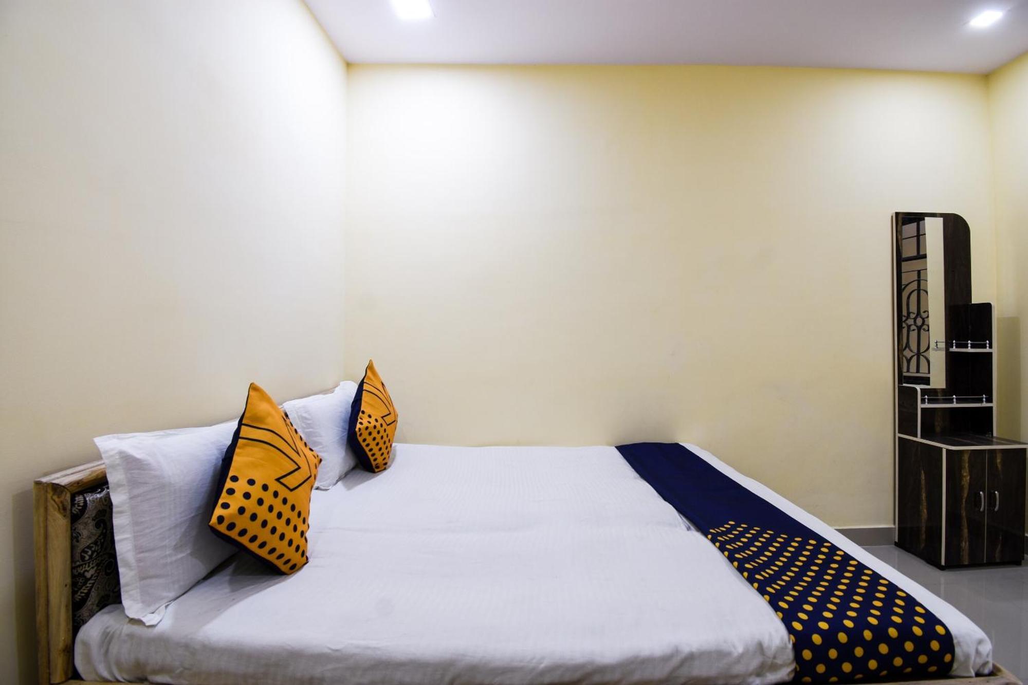 Hotel O Gaurav Guest House Nágpur Kültér fotó